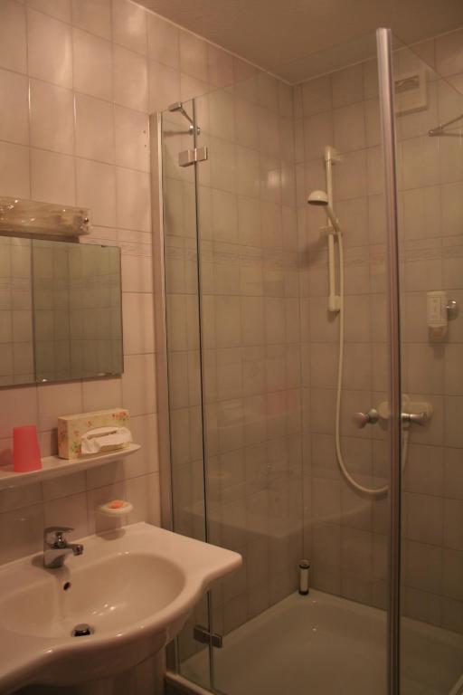 Tiptop Hotel Garni Pfauen Endingen am Kaiserstuhl Bilik gambar